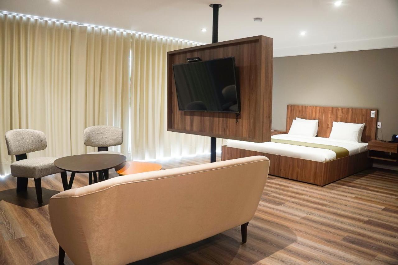 Equo Hotel Boutique Лима Екстериор снимка